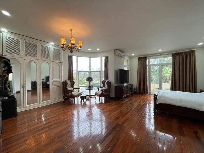 Biệt thự nhà vườn Ba Đình – đẳng cấp thượng lưu – ô tô vào nhà – sổ nở hậu – ở sướng – chỉ 30 tỷ