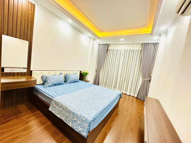 7 TỶ – NHÀ ĐẸP ĐƯỜNG CẦU GIẤY, 35m2 5 TẦNG 3PN MASTER, NỘI THẤT SIÊU ĐẸP, SẴN SÀNG Ở NGAY