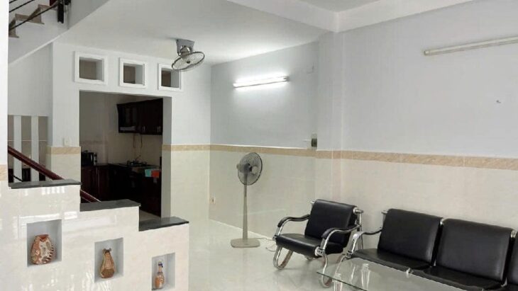 BÁN NHÀ 3 TẦNG 55M2, NGÕ NGUYỄN THỊ THẬP, QUẬN 7 – GIÁ 9.5 TỶ – SỔ HỒNG CHÍNH CHỦ