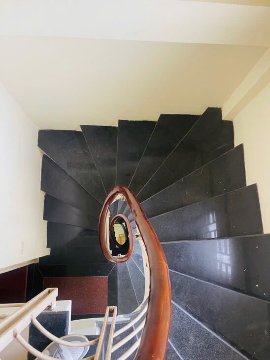 HÓT BÁN NHÀ ĐẸP NGÕ 424 Tại Trần Khát Chân