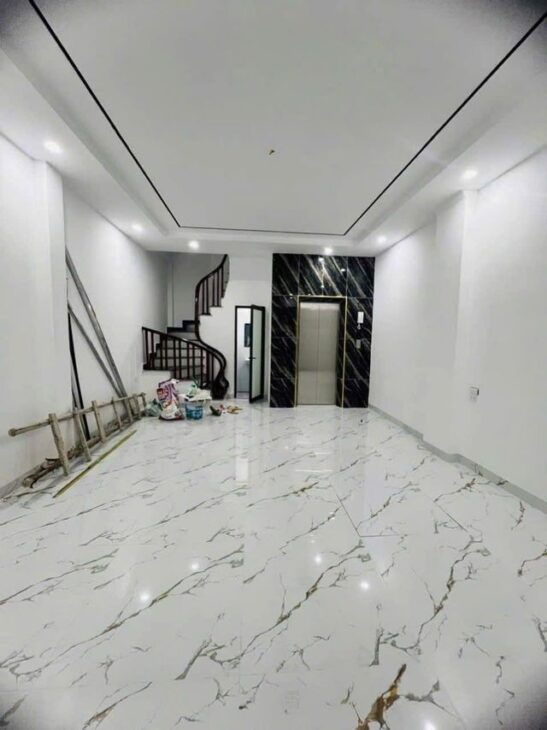 Bán nhà phố Đặng Văn Ngữ, siêu hiếm, 52m2,căn góc, 6 tầng, thang máy, giá 11 tỷ