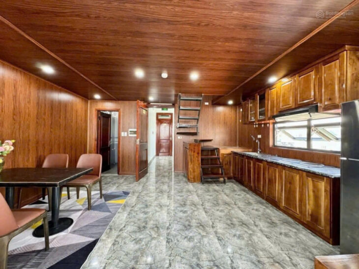 Bán tòa căn hộ dịch vụ 120m2 8tầng lô góc siêu víp tại Mỹ Đình Hà Nội