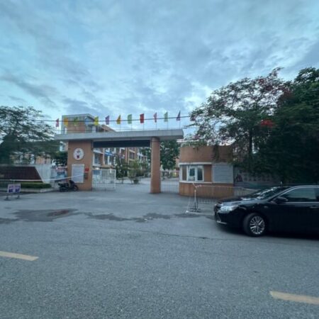 Cần bán gấp nhà Gia Quất -Long Biên – oto đỗ cửa – Gần trường hoc, chợ, công viên, nhà văn hóa, Cần bán gấp nhà Gia Quất -Long Biên – oto đỗ cửa – Gần trường hoc, chợ, công viên, nhà văn hóa,