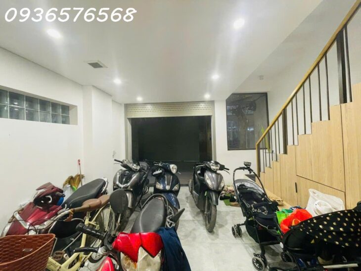 bán nhà dòng tiền 6ty phú đô 32m2