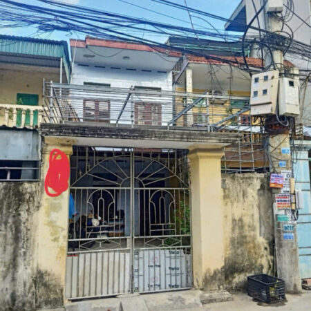 BÁN NHÀ GẦN SIÊU THỊ GO 94.5M2 2 TẦNG GIÁ 2525TR