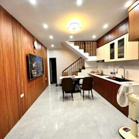HÀNG HIẾM KỊCH ĐỘC – PHÚ ĐÔ – Ô TÔ ĐỖ CỬA 52M2, 9.6 TỶ – SỔ NỞ HẬU