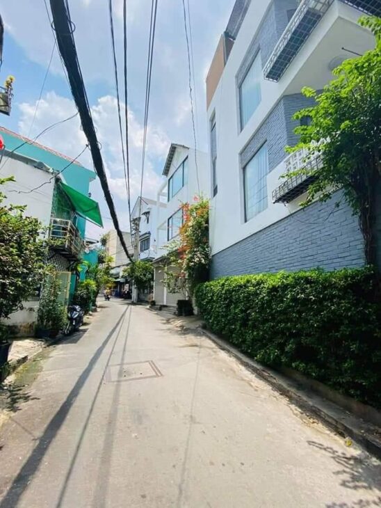 Bán gấp nhà PHAN VĂN TRỊ, BT, 4m x 16, 3 pn, 5.2 tỷ.