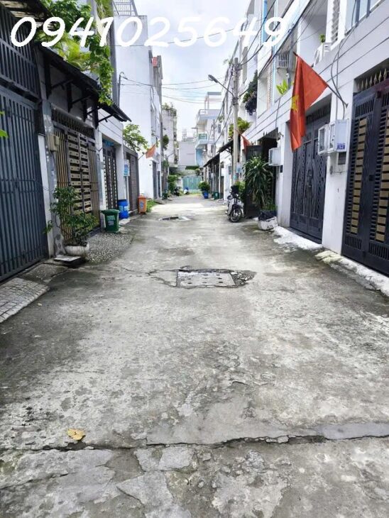 Bán nhà lầu 4 tầng, DT 64m2, hẻm ô tô đường 22, Phường Linh Đông, Thủ Đức, 6.5 tỷ.