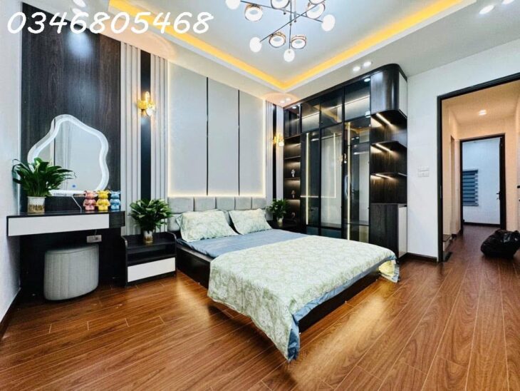 BÁN NHÀ Ở HOÀNG VĂN THÁI,THANH XUÂN, HÀ NỘI. NHÀ ĐẸP Ô TÔ ĐÕ CỎNG ĐẦY ĐỦ NỘI THẤT, TOÀN ĐỒ MỚI TINH