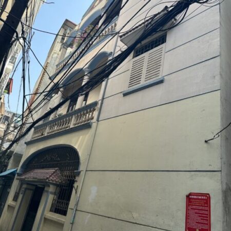 Bán nhà ngõ 27 Võ Chí Công Câù Giấy 56m2 -3tầng