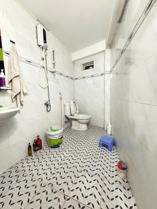 KIỆT Ô TÔ TRẦN CAO VÂN