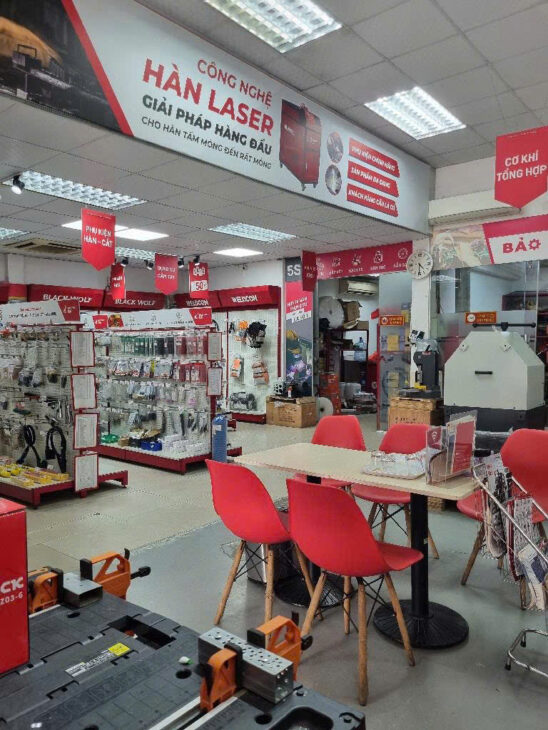 BÁN NHÀ MẶT ĐƯỜNG GIẢI PHÓNG MẶT TIỀN KHỦNG – VIEW HỒ – KINH DOANH ĐỈNH CAO – VỊ TRÍ VIP