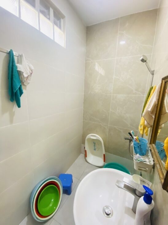 Bán nhà Phan Văn Trị – HXH – (4.7 x12)m -doanh thu 180 triệu năm