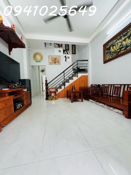 Bán nhà 2 lầu DT 44m2, hẻm 3 gác đường 265, Phường Hiệp Phú, Thủ Đức, 4.8 tỷ