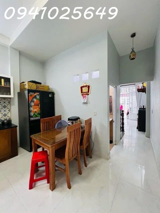 Bán nhà 2 lầu DT 44m2, hẻm 3 gác đường 265, Phường Hiệp Phú, Thủ Đức, 4.8 tỷ