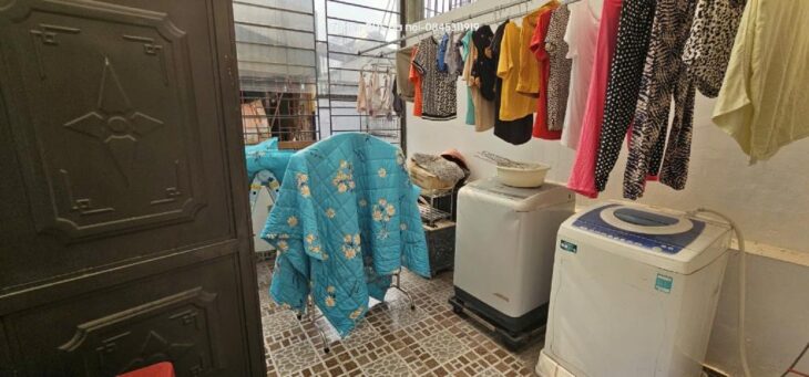 Bán nhà riêng, ngõ Lương Sử C. Trái tim HN giá dễ tiếp cận. Giá chỉ 6tỷxx.
