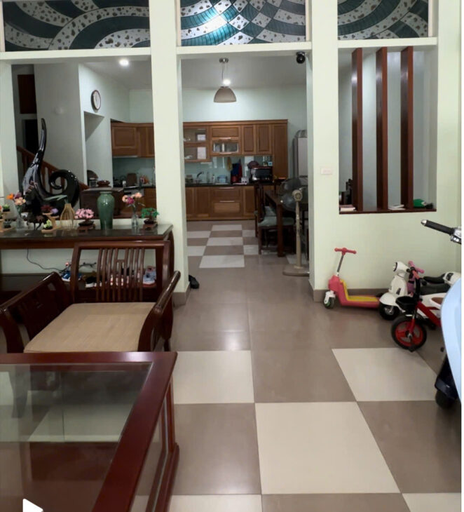 NHÀ LẠC TRUNG -PHÂN LÔ – Ô TÔ TRÁNH, ĐỐI DIỆN TIME CITY -DT 89m2 MT8m -4T. CHỈ 29,2 tỷ