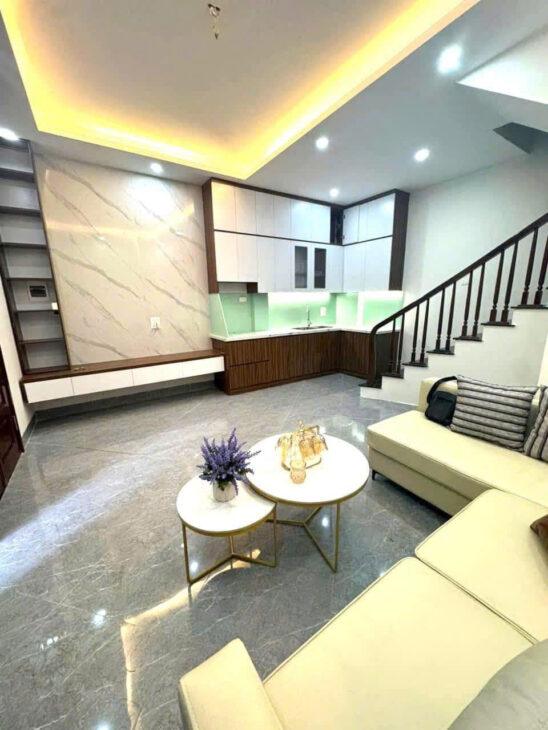 Bán nhà Minh Khai – DT35m², MT4.5m, 5 tầng. Otoo đỗ cách mấy bước chân. Chỉ 7,48 tỷ.