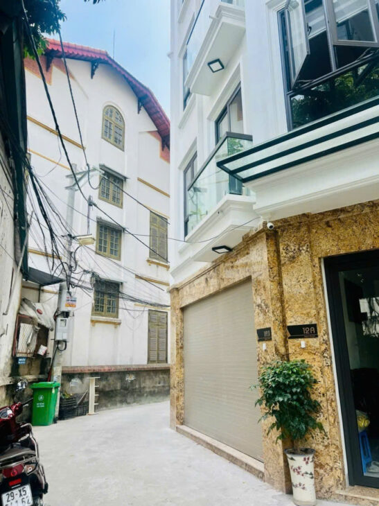 Cần Bán Nhanh! Nhà Ngọc Thụy Long Biên, 40m², 6 Tầng, Thang máy, 3PN, Full nội thất, giá tốt!