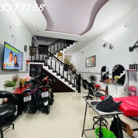 Bán nhà hẻm Mai Xuân Thưởng Nha Trang giá 2ty650