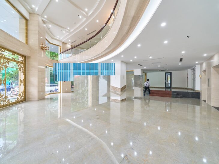 Cho thuê siêu phẩm nhà Hàm Nghi, 180m2, 8 tầng, thông sàn, đẹp, làm văn phòng, thẩm mỹ viện
