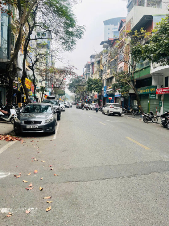 HIẾM! Mặt phố Vọng, DT 64m2 x 5 T, MT RỘNG KINH DOANH ĐỈNH. Đang cho thuê dòng tiền lớn .