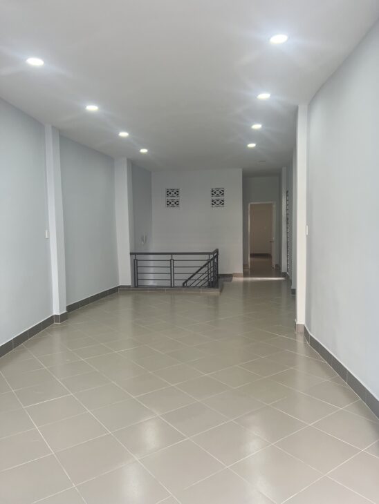Bán nhà MT Lê Hồng Phong và Hùng Vương 92m2