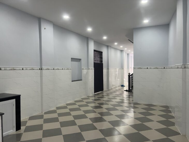 Bán nhà MT Lê Hồng Phong và Hùng Vương 92m2
