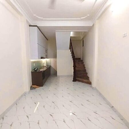 Bán gấp căn nhà giá tốt nhất Quận Cầu Giấy, 30m2 x 5 tầng, nở hậu, 2 thoáng – Giá 6.35 tỷ