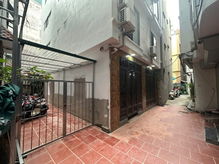 (Siêu phẩm) Tòa Apartment lô góc 75m2 x 20P tại Võ Chí Công – Dòng tiền 1,25 tỷ/năm – Tin Thật 100%