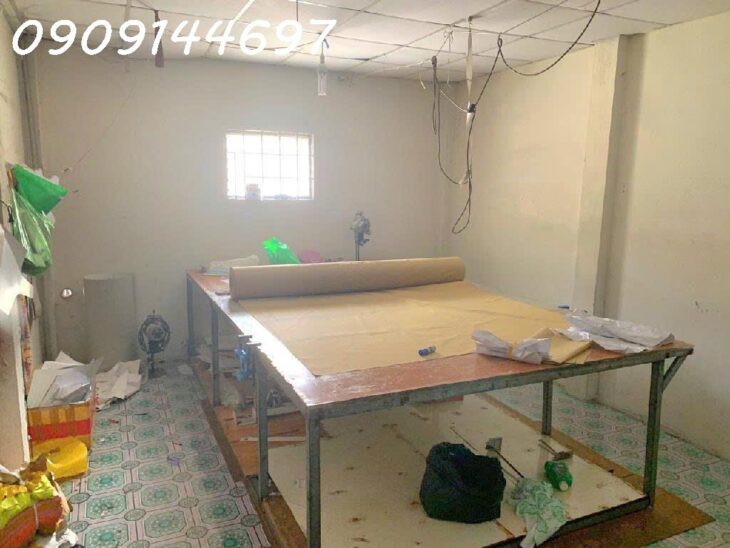 Nhà 1,5 tầng 1 sẹc đường HUỲNH THỊ HAI, phường TÂN CHÁNH HIỆP, Q12, dt 123m2 (4mx31m) Hẻm 6m Giá