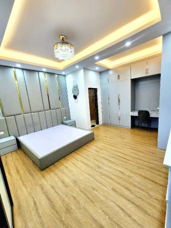 Homestay Vệ Hồ – view hồ – 8 tầng – 10m ra phố – 150m chỉ 36.7 tỷ