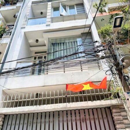 SIÊU PHẨM NHÀ 3 TẦNG CÓ SÂN THƯỢNG, HẺM OTO TRUNG TÂM QUẬN 2 GẦN BV LÊ VĂN THỊNH – SỔ HOÀN CÔNG GIÁ