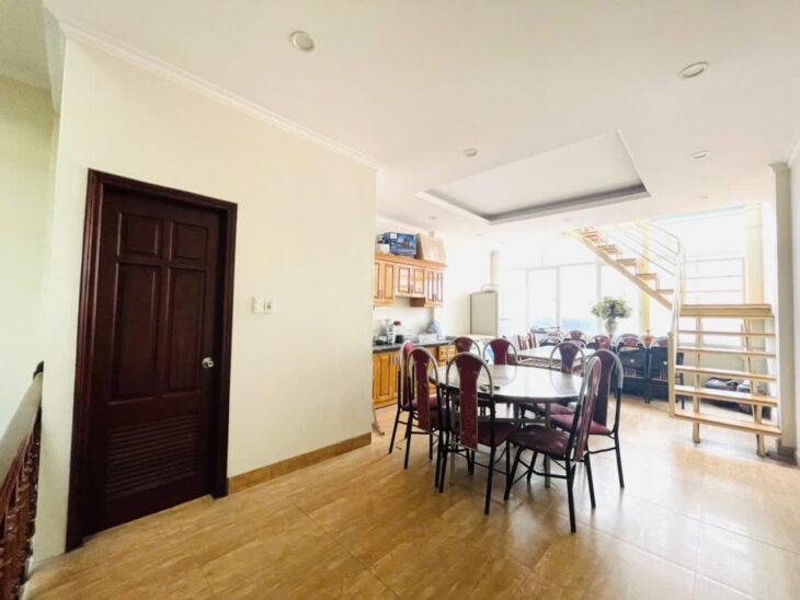 Phố VIP Tây Hồ – ô tô vào nhà – nhà đẹp ở ngay – vừa ở vừa KD – 48m chỉ 17 tỷ