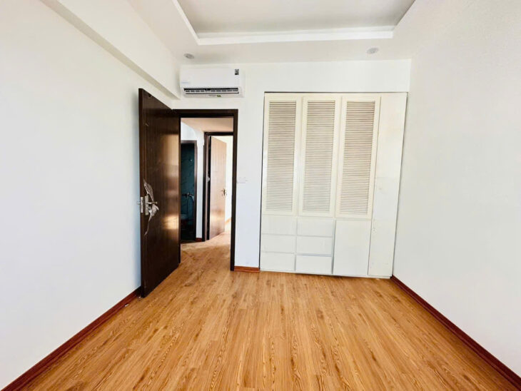 Bán nhanh nhà La Khê, Hà Đông THANG MÁY, Ô TÔ, MỚI TINH 36mx5 tầng 7.1 tỷ.