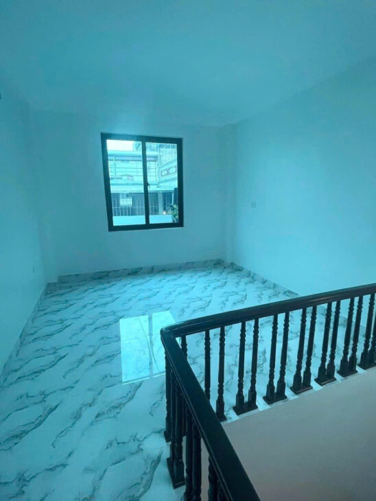 Bán nhà chính chủ Giải Phóng gần hồ Linh Đàm nội thất như hình ô tô đỗ cách 38 mét giá hơn 6 tỷ DT