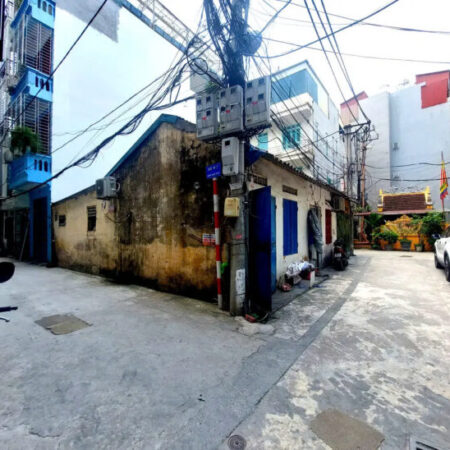 BÁN NHÀ RIÊNG KHU PHÂN LÔ QUÂN ĐỘI Ô TÔ ĐỖ CỬA.36M2, 5 TẦNG, MT 3M,6.5 TỶ.