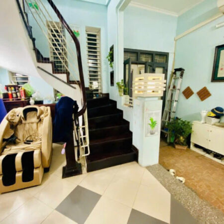 Bán nhà Giáp Nhị, Hoàng Mai 39mx5 tầng, gần phố, 5.3 tỷ. Bán nhà Giáp Nhị, Hoàng Mai 39mx5 tầng, gần phố, 5.3 tỷ.