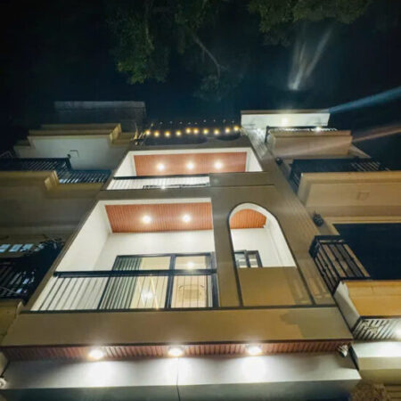 NHÀ MỚI- ĐẸP- KINH DOANH- Ô TÔC CHÁNH, ĐÊ TRẦN KHÁT TRÂN 60.3M2,4 TẦNG,MT 4.55, 13.5 TỶ.