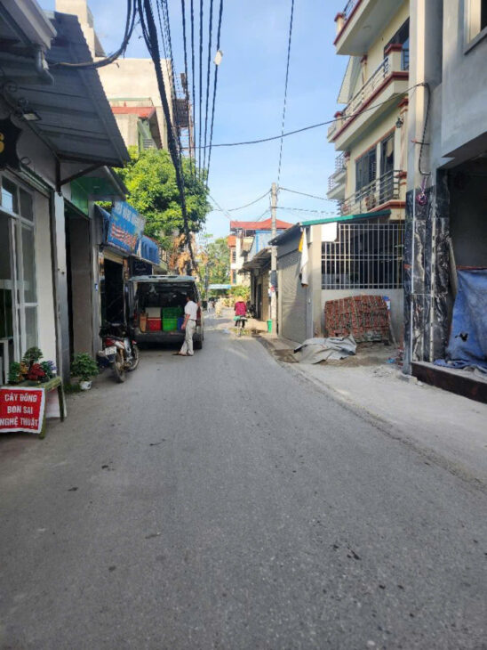 BÁN NHÀ YÊN NGHĨA – DT 49.5M2 – 3 THOÁNG – MỘT MÌNH SỬ DỤNG NGÕ – Ô TÔ CÁCH 10M, GIÁ CHỈ 3.98 TỶ