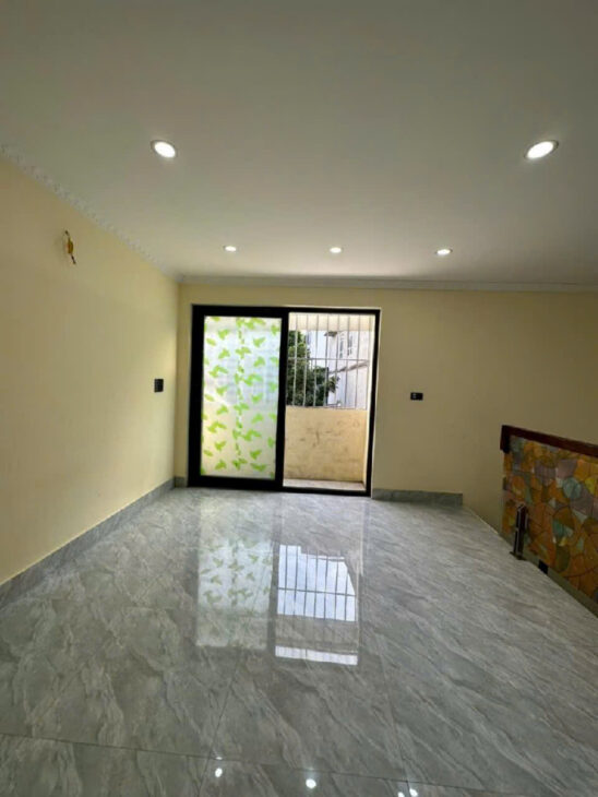 BÁN NHÀ YÊN NGHĨA – DT 49.5M2 – 3 THOÁNG – MỘT MÌNH SỬ DỤNG NGÕ – Ô TÔ CÁCH 10M, GIÁ CHỈ 3.98 TỶ