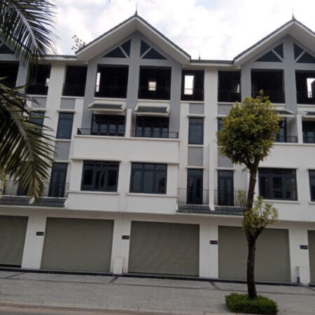 Chủ nhà cần bán gấp liền kề 100m2 khu đô thị hinode royal park giá tốt chỉ 14.x tỷ