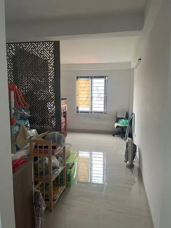 BÁN NHÀ ĐẸP- DÂN XÂY PHỐ LÂM DU- LONG BIÊN 57M2,4 TẦNG, MT 3.5M, 9.85 TỶ.