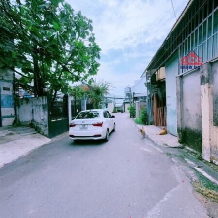 HN178 hạ giá bán gấp nhà ở xóm đạo thân thiện, kết cấu kiên cố. kinh doanh nhỏ