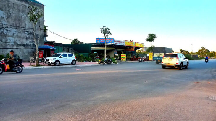 NHÀ MỚI PHỐ NGỌC THỤY- Ô TÔ ĐỖ CỬA,7 TẦNG THANG MÁY, 52M2, 12.5 TỶ.