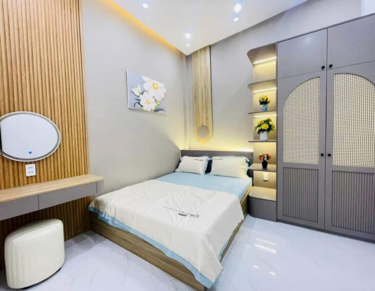 NHÀ ĐẸP TRẦN CAO VÂN, GẦN MẶT TIỀN, FULL NỘI THẤT – 2 TỶ 950