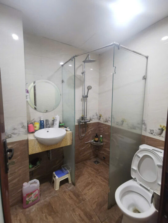 bán nhà siêu phẩm Dương Lâm 46m x 4 tầng chào hơn 11 T . oto vào nhà , ngõ thông kinh doanh sầm
