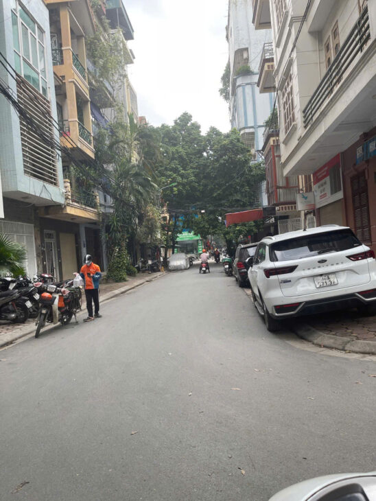 SIÊU PHẨM 60m2 CHÀO NHỈNH 23 TỎI- HOA HẬU THANH XUÂN – 5 TẦNG KINH DOANH – GẦN CỔNG VÀO KĐT RUE DE