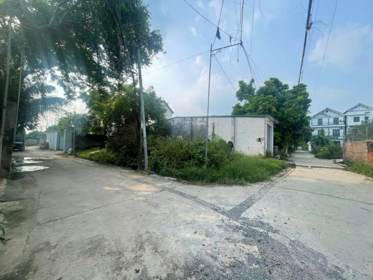 cc gửi bán 53,1m xã phú nghĩa bám ql6 ngay sát khu công nghiẹp ô tô thông