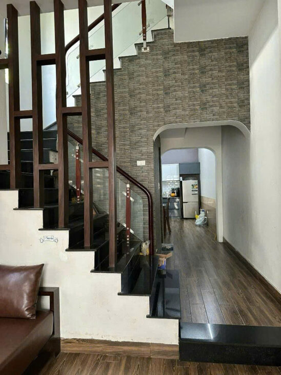 BÁN NHÀ LÔ GÓC 2 THOÁNG GIỮA TRUNG TÂM PHỐ CỔ HÀ ĐÔNG. DT 50M2 NHỈNH 9 Đ.TIỆN ÍCH ĐỈNH, GIAO